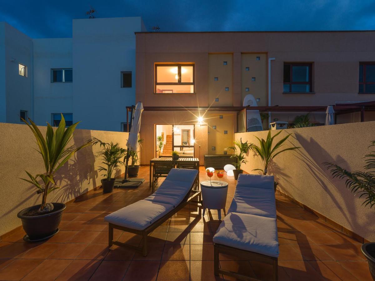 Giraud Ii - Secluded Beachfront Duplex Apartment Santa Maria de Guia de Gran Canaria