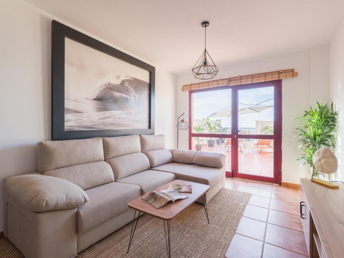 Giraud Ii - Secluded Beachfront Duplex *