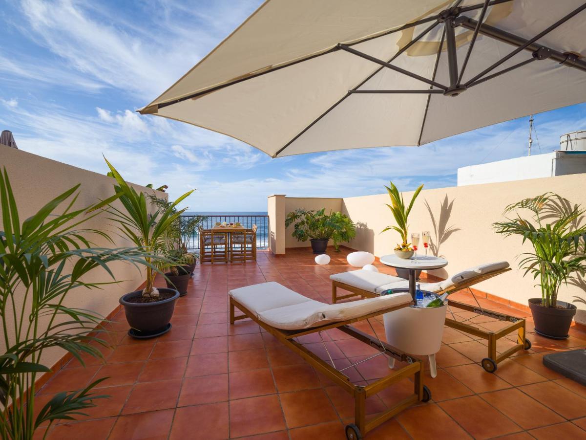 Giraud Ii - Secluded Beachfront Duplex *